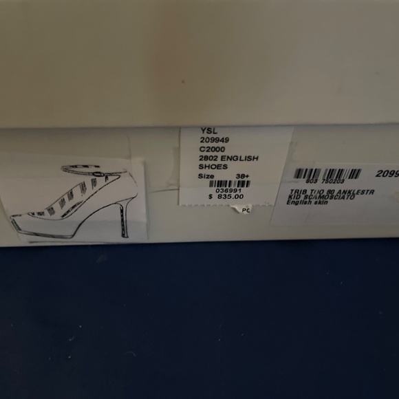 Yves Saint Laurent size 38 Nude shoes brand new never worn - Picture 7 of 7